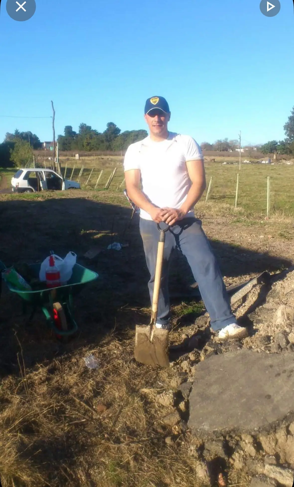 Rafa trabajando en obra